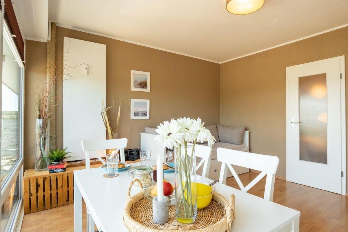Haus-Steinwarder-7-Wohnung-Strandbude-22 هايليغنهافن المظهر الخارجي الصورة